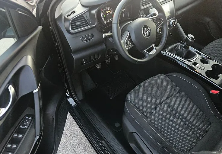 Zunanja slika - Renault Kadjar - CROSSOVER 1.3 TCe 140ks °1.LASTNIK° NAVI ALU - 8