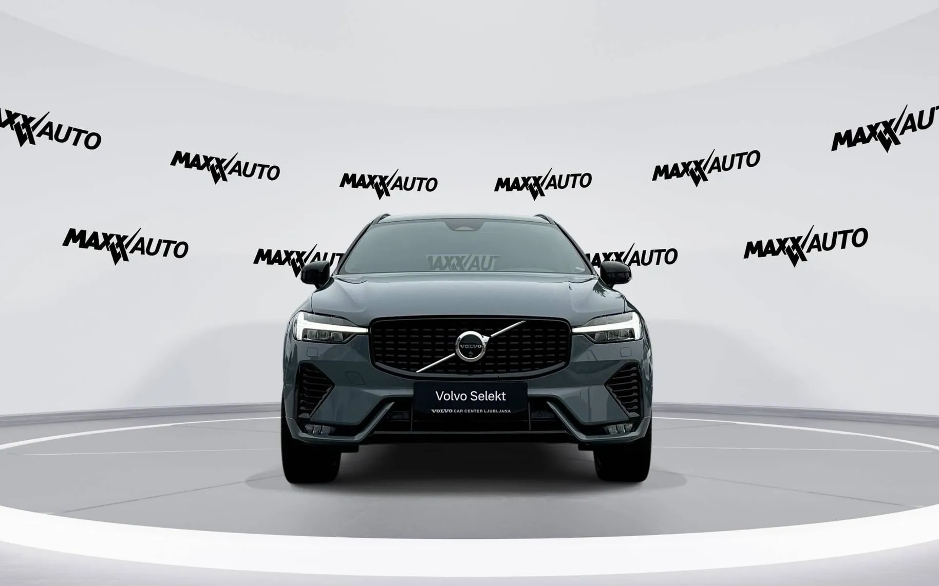 Zunanja slika - Volvo XC60 - B4 D AWD Ultimate Dark Avt. - 2