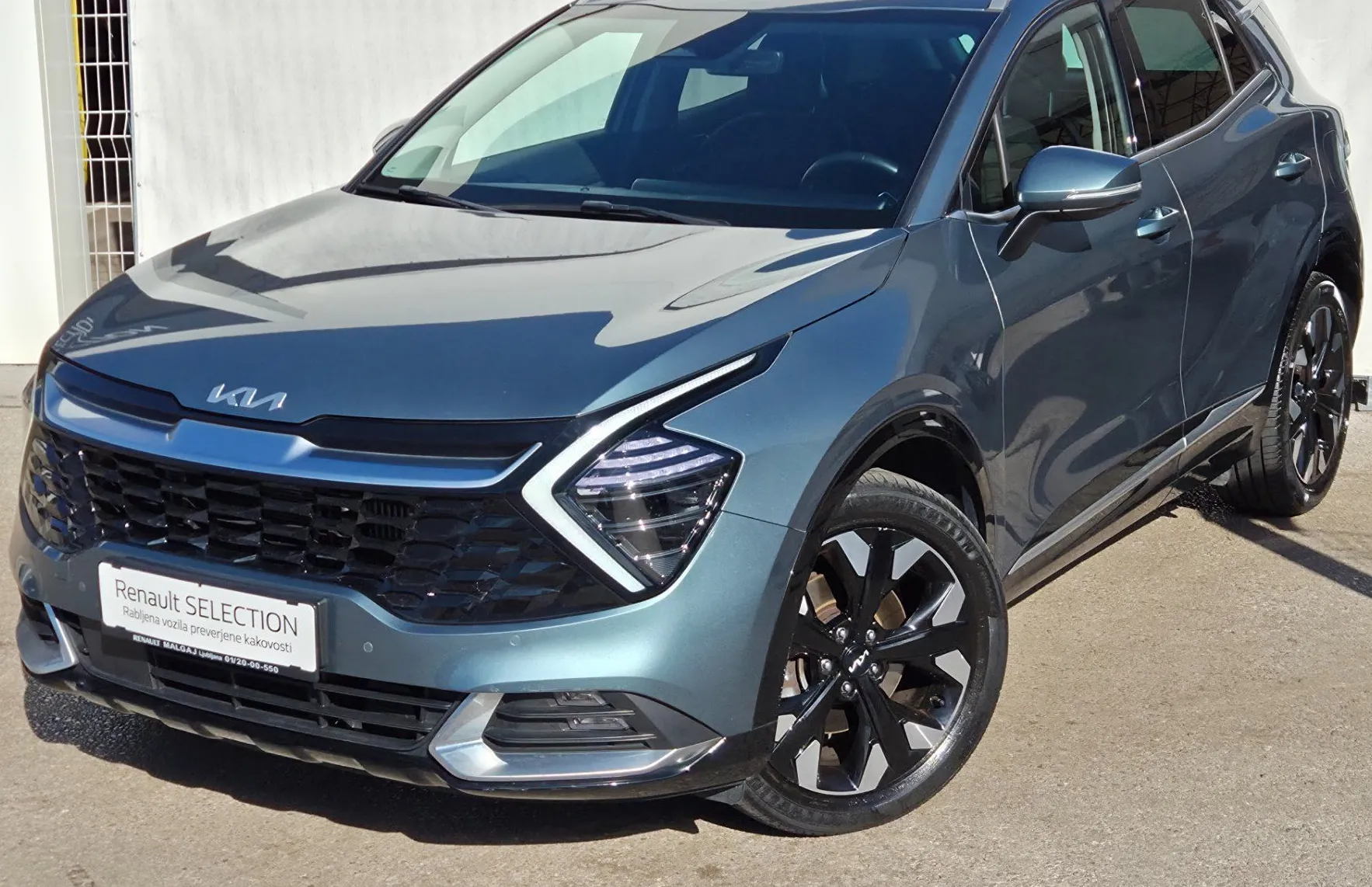 Zunanja slika - KIA Sportage - AWD 1.6 T-GDI PHEV 265 EX Style Avt. - 1