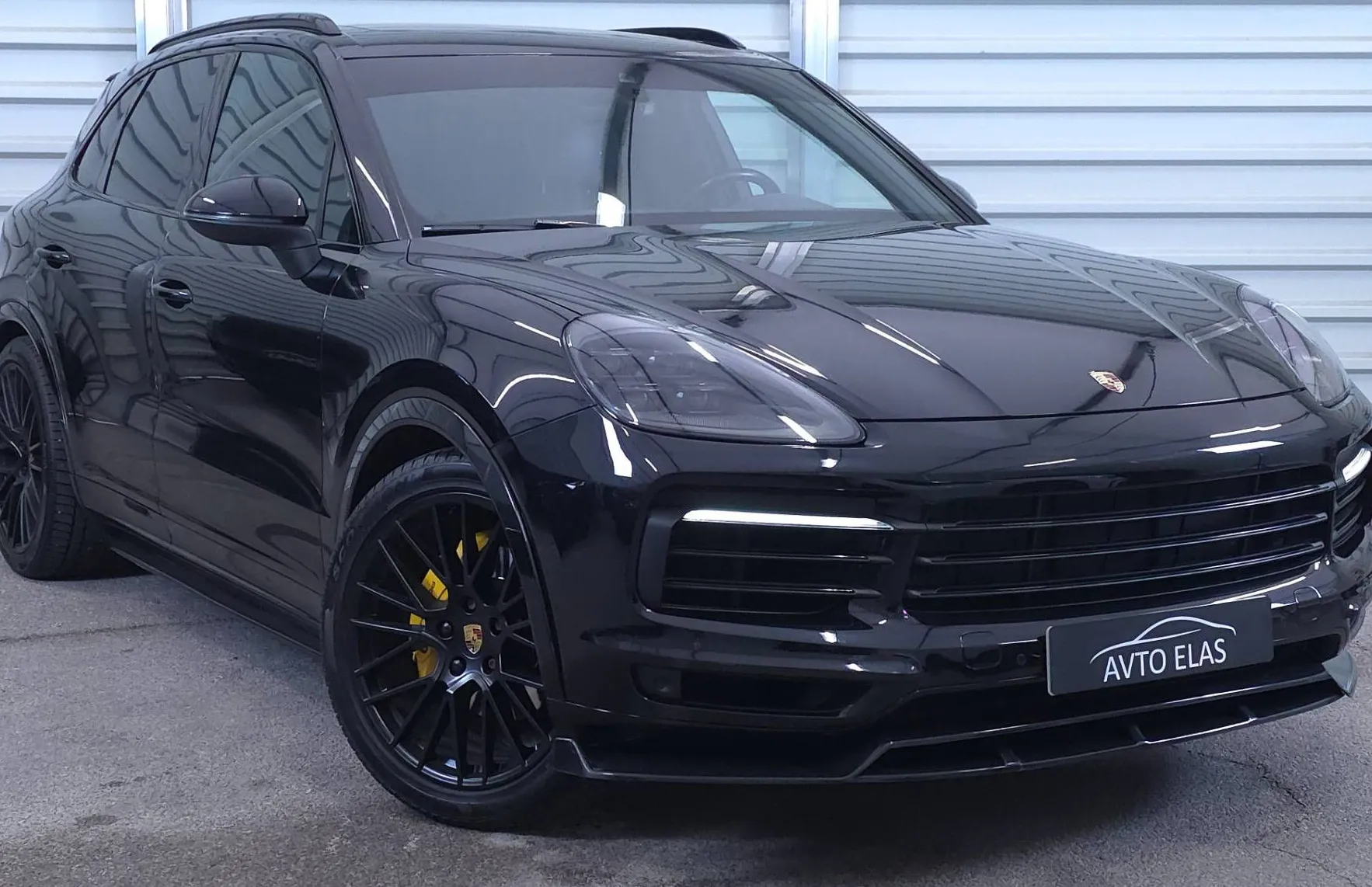Zunanja slika - Porsche Cayenne - 3.0 - VELIK SERVIS - PANO - KAMERA - BOSE - MEMO - 3