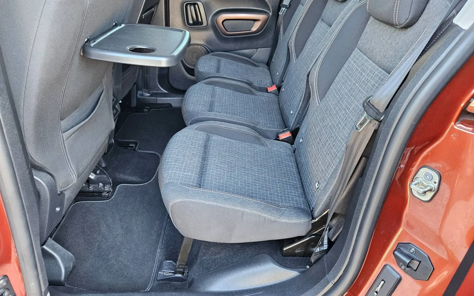 Notranja slika - Peugeot Rifter - 1.5 HDI L1 GT-LINE 1.LASTNIK  SLO SAMO 84000KM... - 12