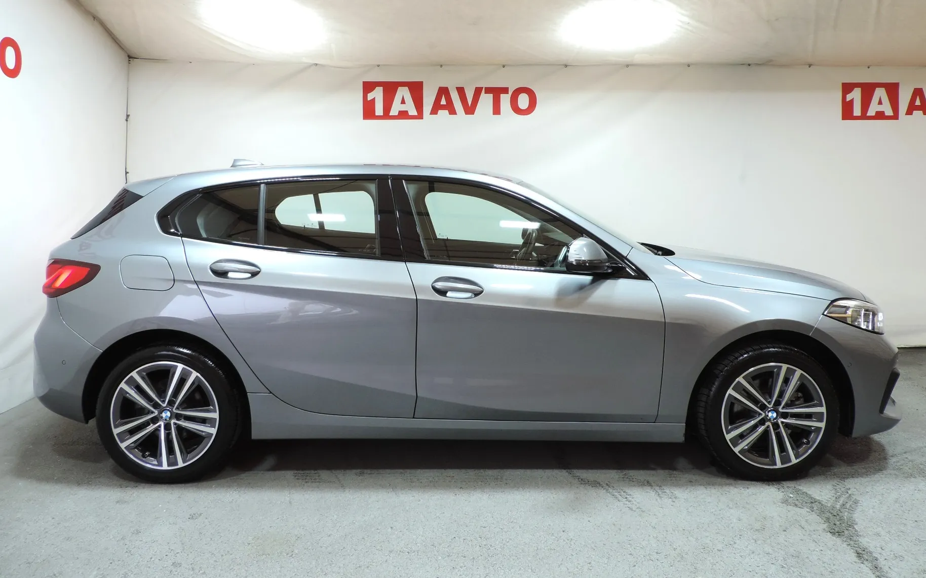 Zunanja slika - BMW Serija 1 - 116d Avt. KAMERA-LED-COCKPIT... - 4