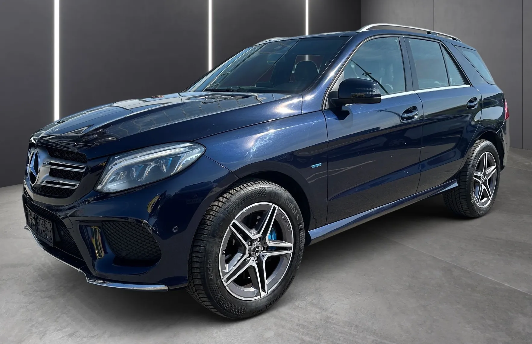 Zunanja slika - Mercedes-Benz GLE-Razred - 500 e 4-Matic Aut. Hybrid-AMG Line-Vlečna kljuka.. - 1