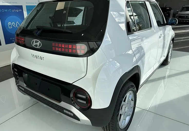 Zunanja slika - Hyundai Inster - 42 kWh Trend   PLUS - COMFORT - 4