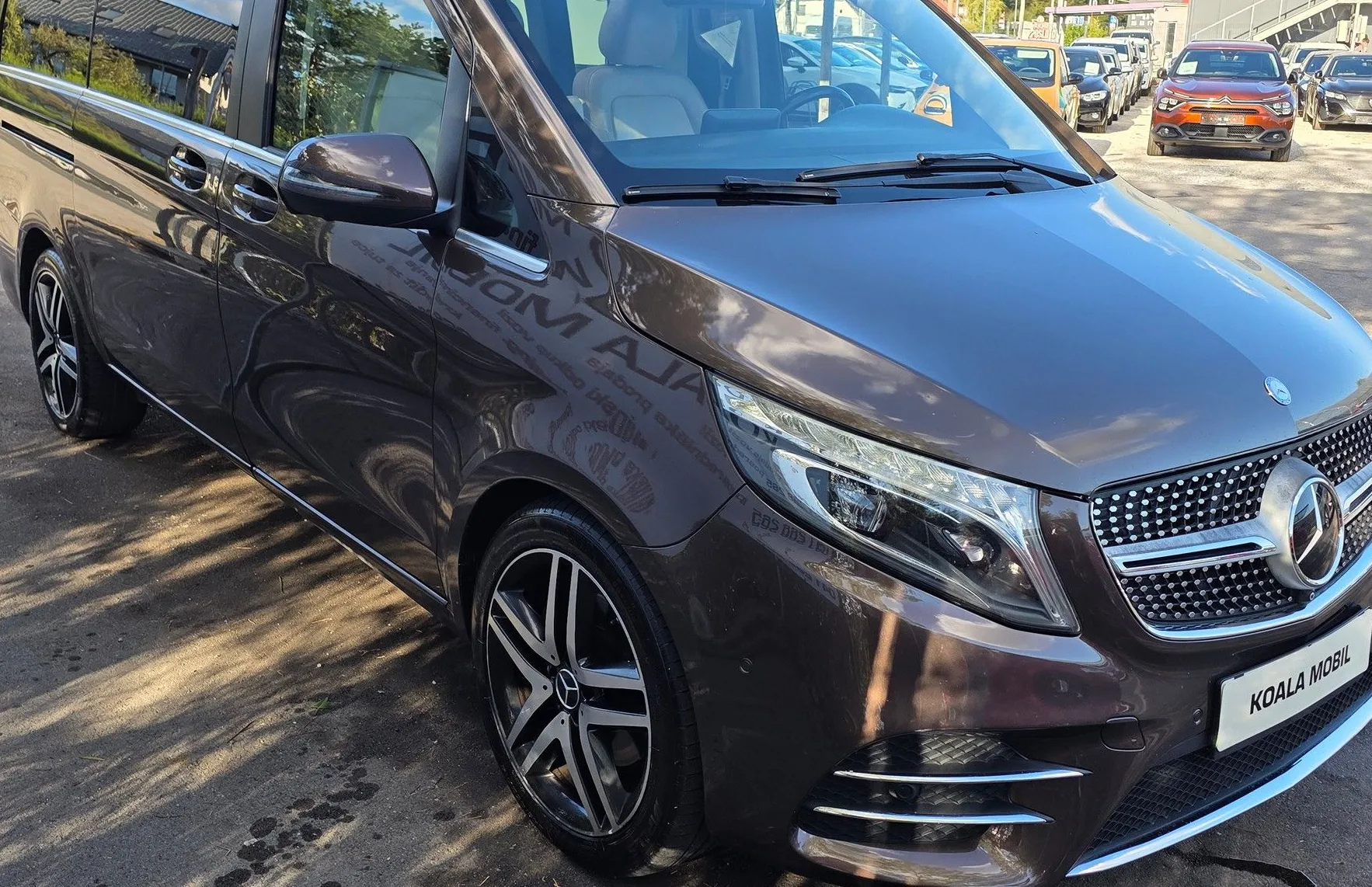 Zunanja slika - Mercedes-Benz V-Razred - V 250D 7 SEDEŽEV-LED-KAMERA-PANORAMA-ALU-ODLIČEN - 3