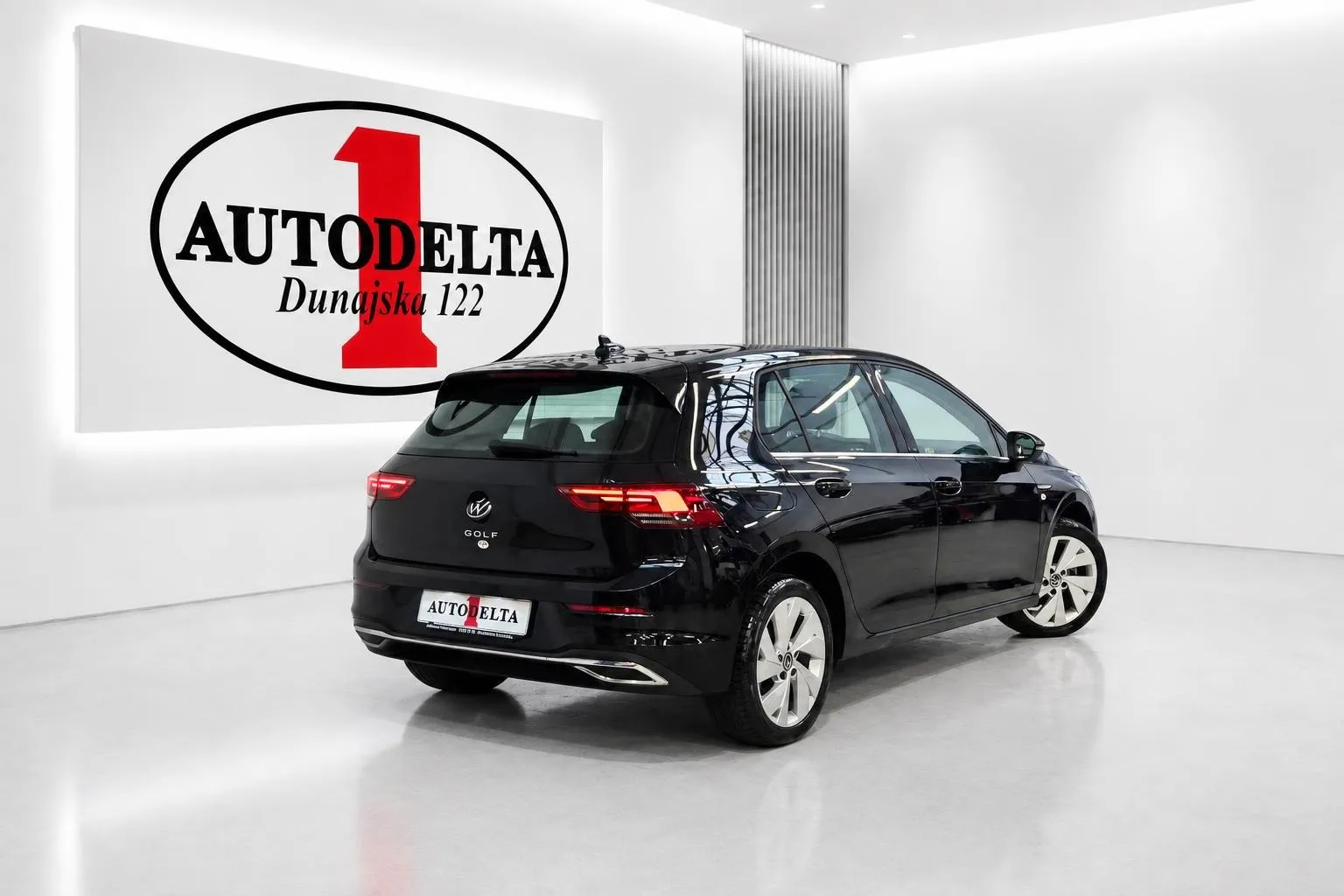 Zunanja slika - Volkswagen Golf - 1.5 TSI Style - 3