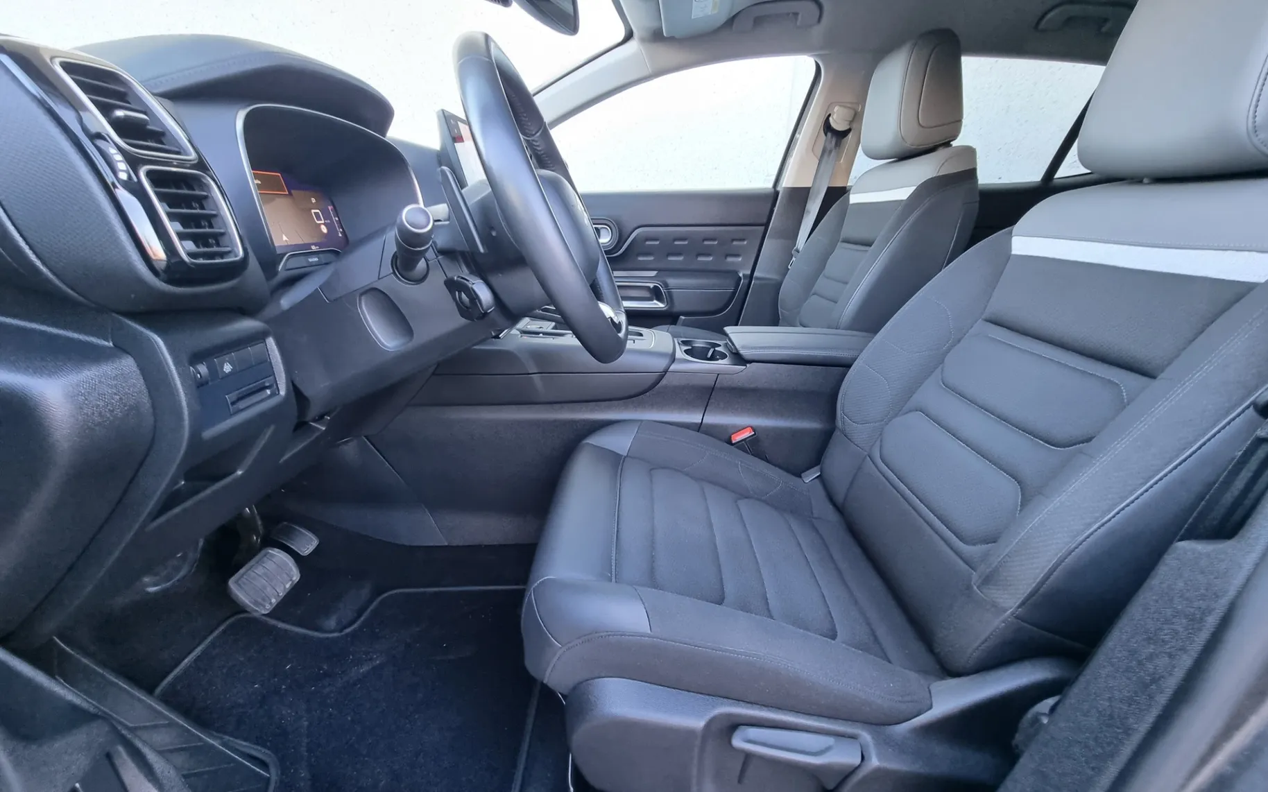 Zunanja slika - Citroën C5 - 1.2  C-Series Avtomatik - ZNANA ZGODOVINA VOZILA - 17