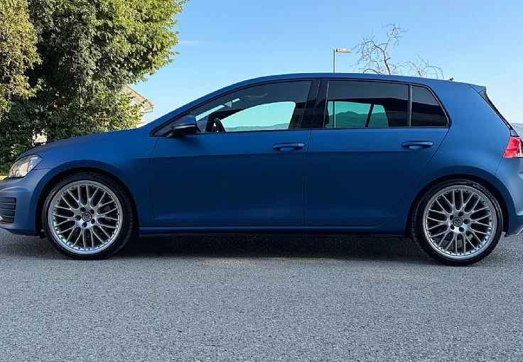 Zunanja slika - Volkswagen Golf - 2.0 GTI - 8