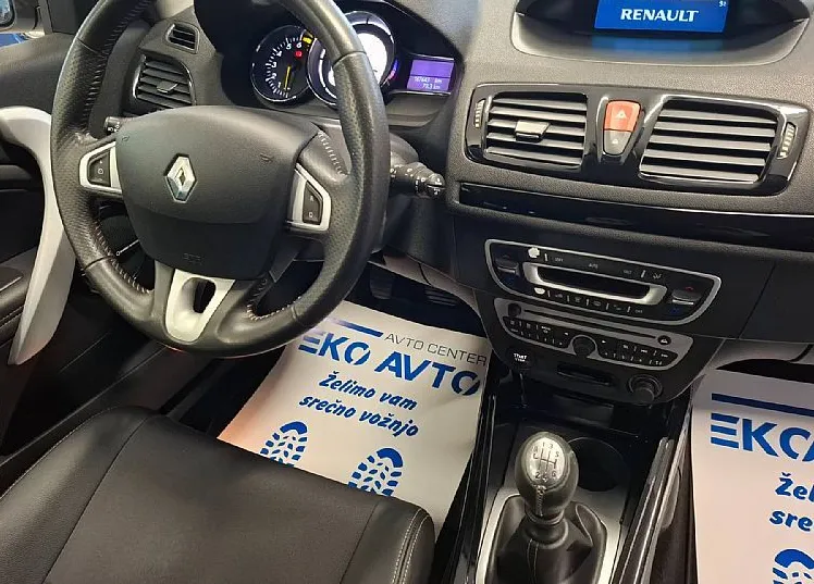 Zunanja slika - Renault Mégane - Megane Coupe 1.6 16v ALU 17-PDC- BOSE- KOT NOV... - 4
