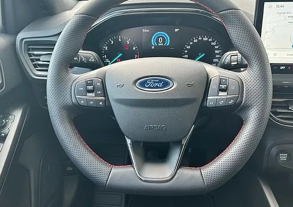 Zunanja slika - Ford Focus - 1.0 EcoBoost 125KM ST-LINE - AKCIJSKA CENA - - 9