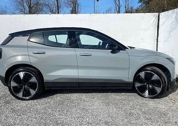 Zunanja slika - Volvo EX30 - Ultra Twin Motor Performance AWD... - 3