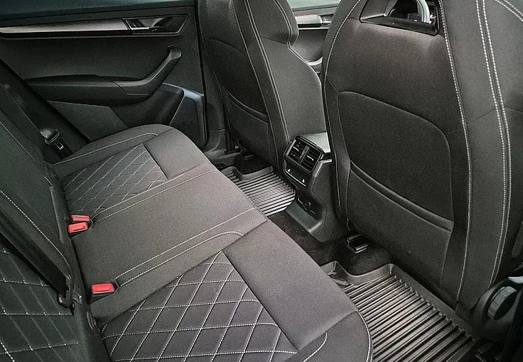 Zunanja slika - Škoda Karoq - 4x4 2.0TDI Sportline DSG 190KM-LED-ACC-VIRTUAL - 9