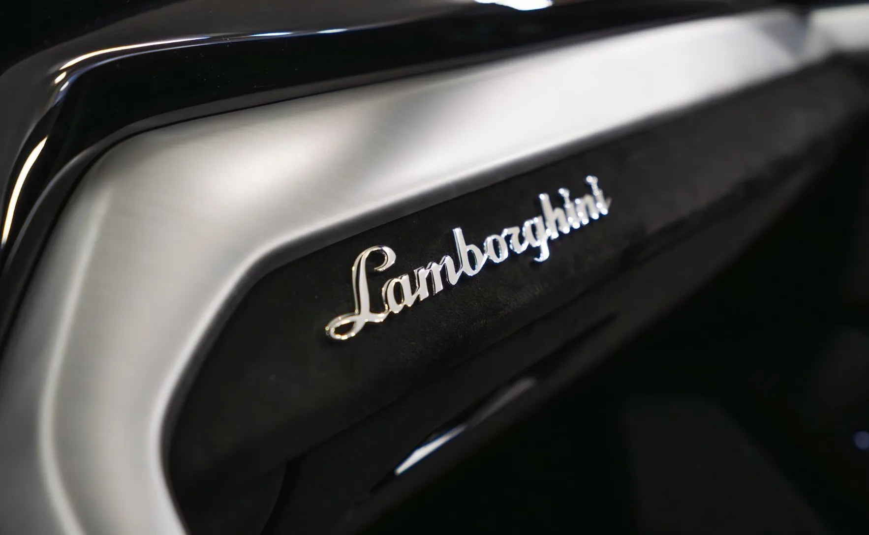 Zunanja slika - Lamborghini Urus - B O | NIGHT VISION | PANO | 22 | VK | GARANCIJA - 15