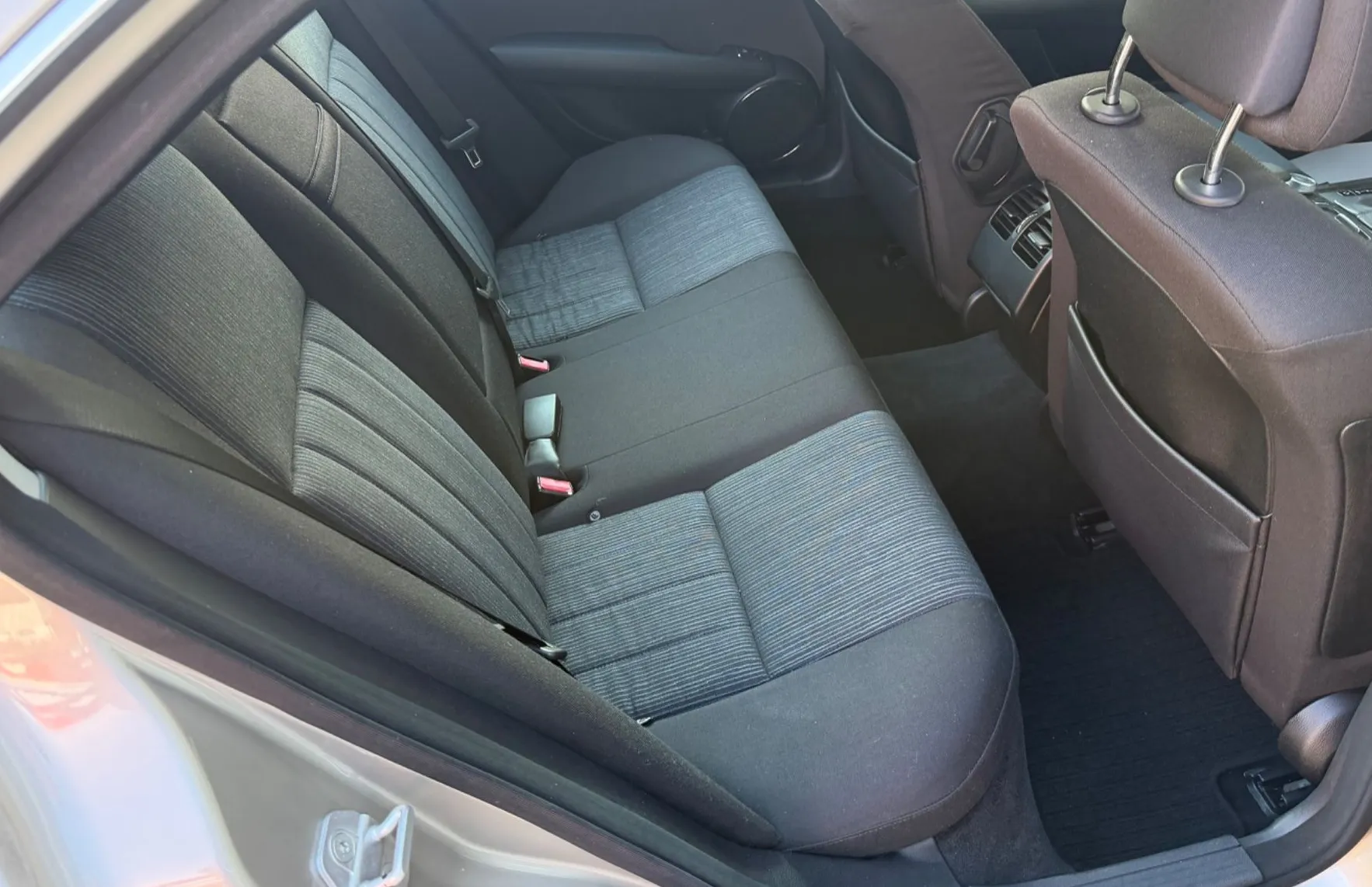 Zunanja slika - Mercedes-Benz C-Razred - 220CDI Elegance AVT. SLO 1.LASTNIK XENON PDC ALU - 14