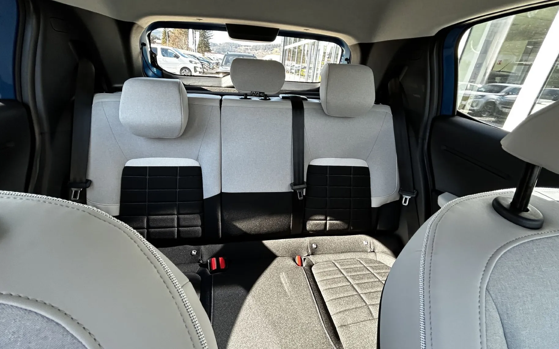 Zunanja slika - Citroën C3 - Plus Hybrid110 S S eDCT6 - 11