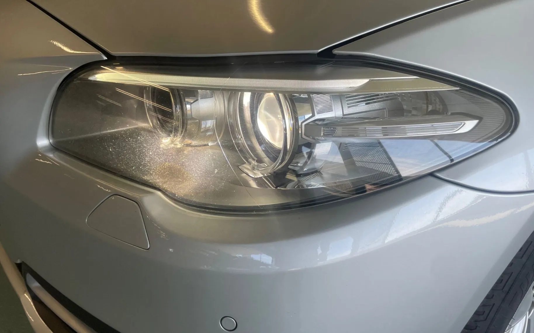 Zunanja slika - BMW Serija 5 - Touring: 520d touring XSENON.NAVI.2XPDC.PANORAMA.TEMPOMA - 12