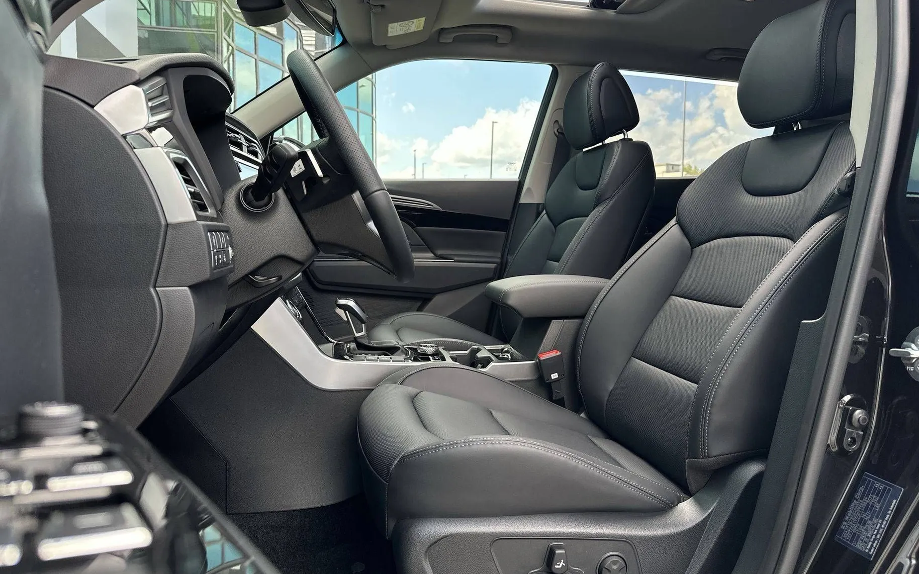 Zunanja slika - KG Mobility Korando - 1.5 T-GDI Premium 4WD AT... - 10