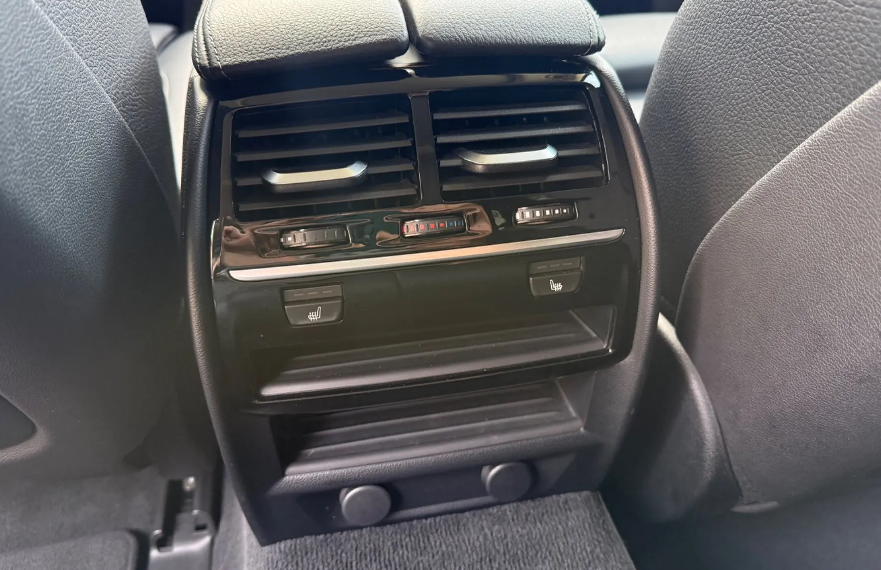 Zunanja slika - BMW Serija 5 - Touring: 520i FULL LED RADAR KEYLESS PANORAMA HEAD-UP KA - 15