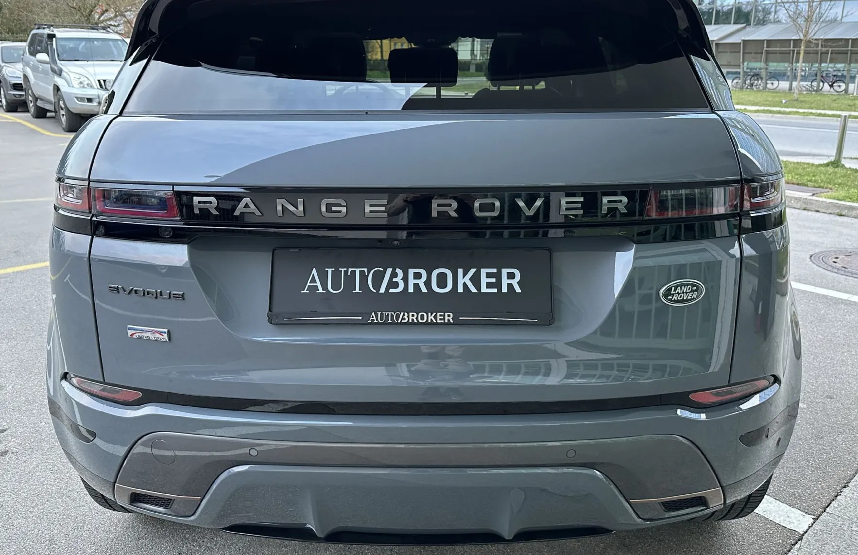 Zunanja slika - Land Rover Range Rover Evoque - 2.0 TD4 180KM R-Dynamic First Edition AWD - 6