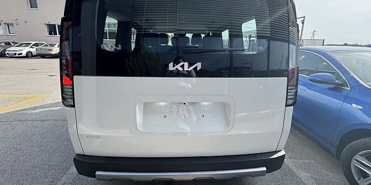 Zunanja slika - KIA PV5 - 71.2 kWh baterija 120 kW  163 KS  Air - 4