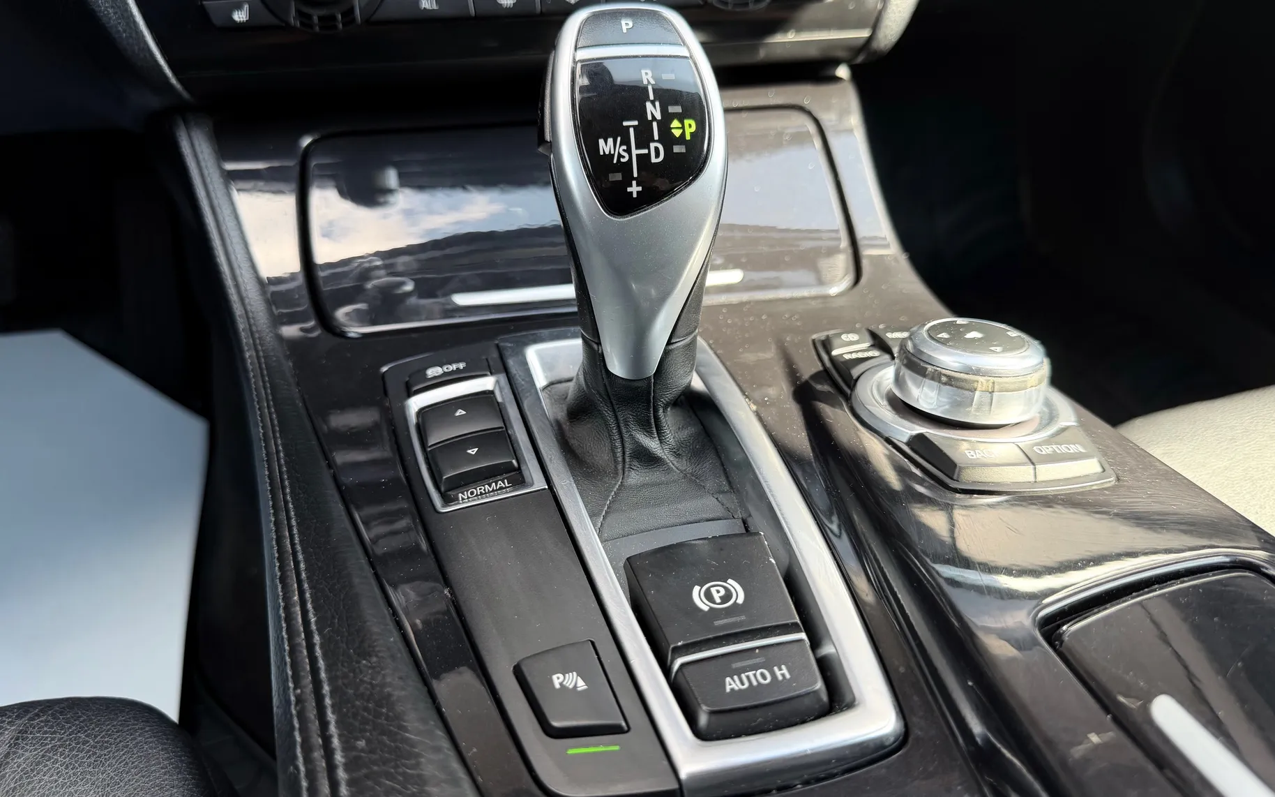 Zunanja slika - BMW Serija 5 - 520D AUT. 2.LASTNIK GRETJE SED. NAVI - 19