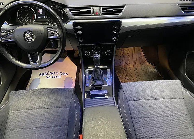 Zunanja slika - Škoda Superb - 2.0 TDI Active DSG 4X4 190 KS.  TOP AVTO - 8