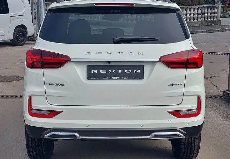 Zunanja slika - KG Mobility Rexton - 2.2 XDI DYNAMIC+  18 . 4x4 A T - 5