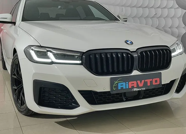 Zunanja slika - BMW Serija 5 - : LIMO-520d-190KM-M-PAKET-KAMERA-LED-COCKPIT-HARMAN- - 1