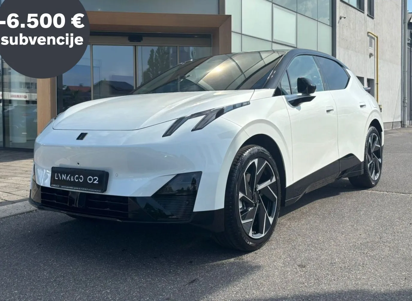 Zunanja slika - Lynk & Co 02 - MORE 66kWH - 1