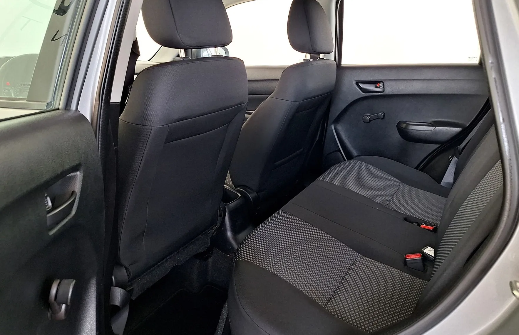 Zunanja slika - Suzuki Vitara - 1.6 VVT COMFORT 4WD•VLEČNA KLJUKA•SLO• - 13
