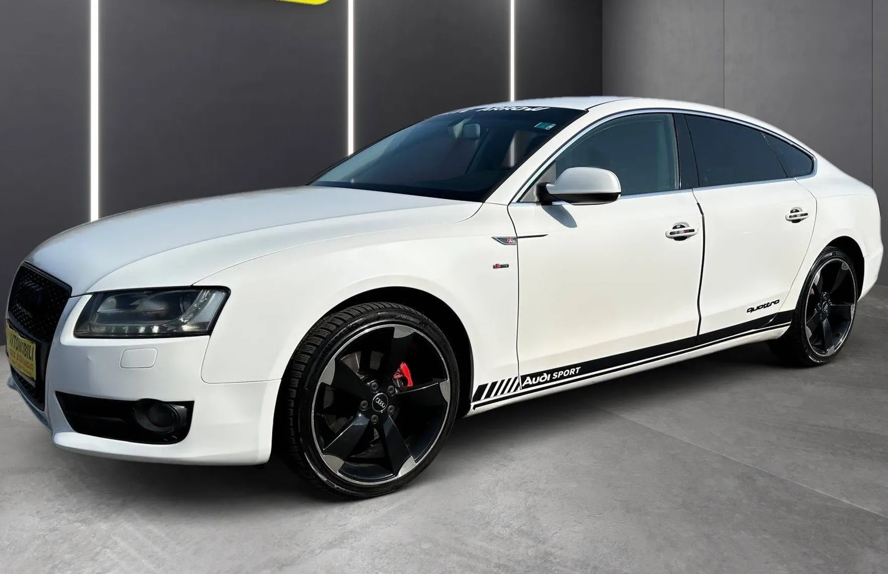 Zunanja slika - Audi A5 - Sportback 2.0 TDI QUATTRO S-LINE BI-XENON TEMPOMAT HI-FI T.. - 3