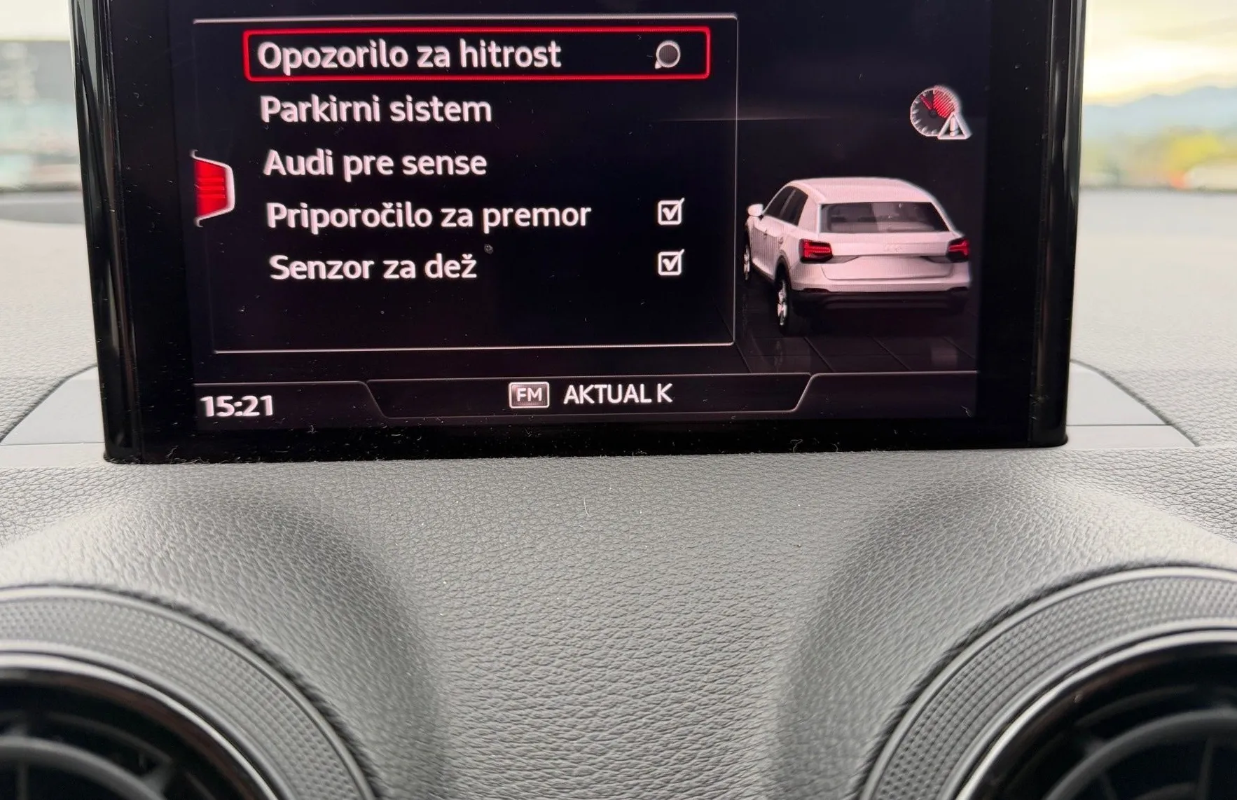 Zunanja slika - Audi Q2 - 1.6 TDI S-Line  SLO - 1.Lastnik - 13