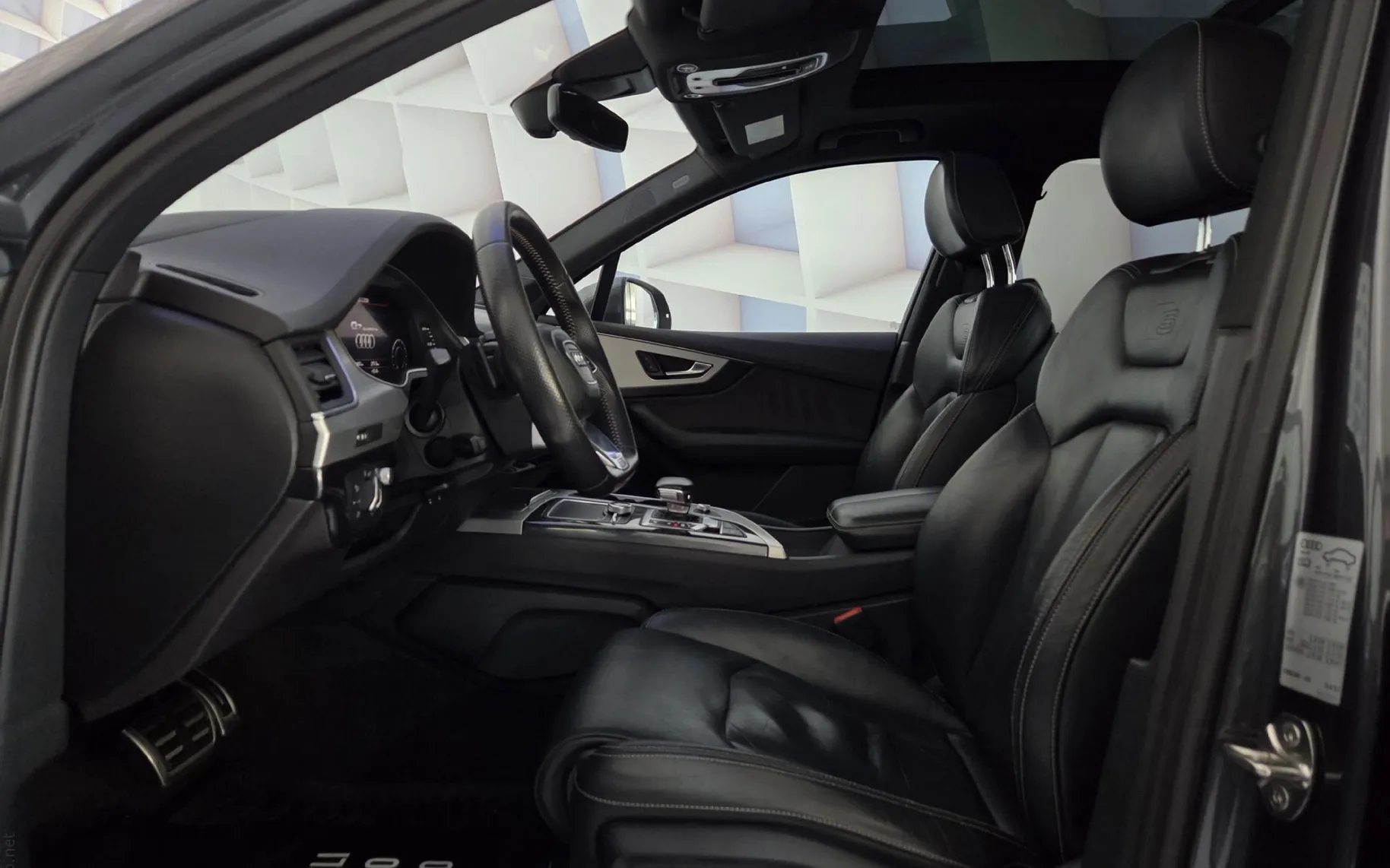 Notranja slika - Audi Q7 - quattro 3,0 TDI Tiptronic - 11