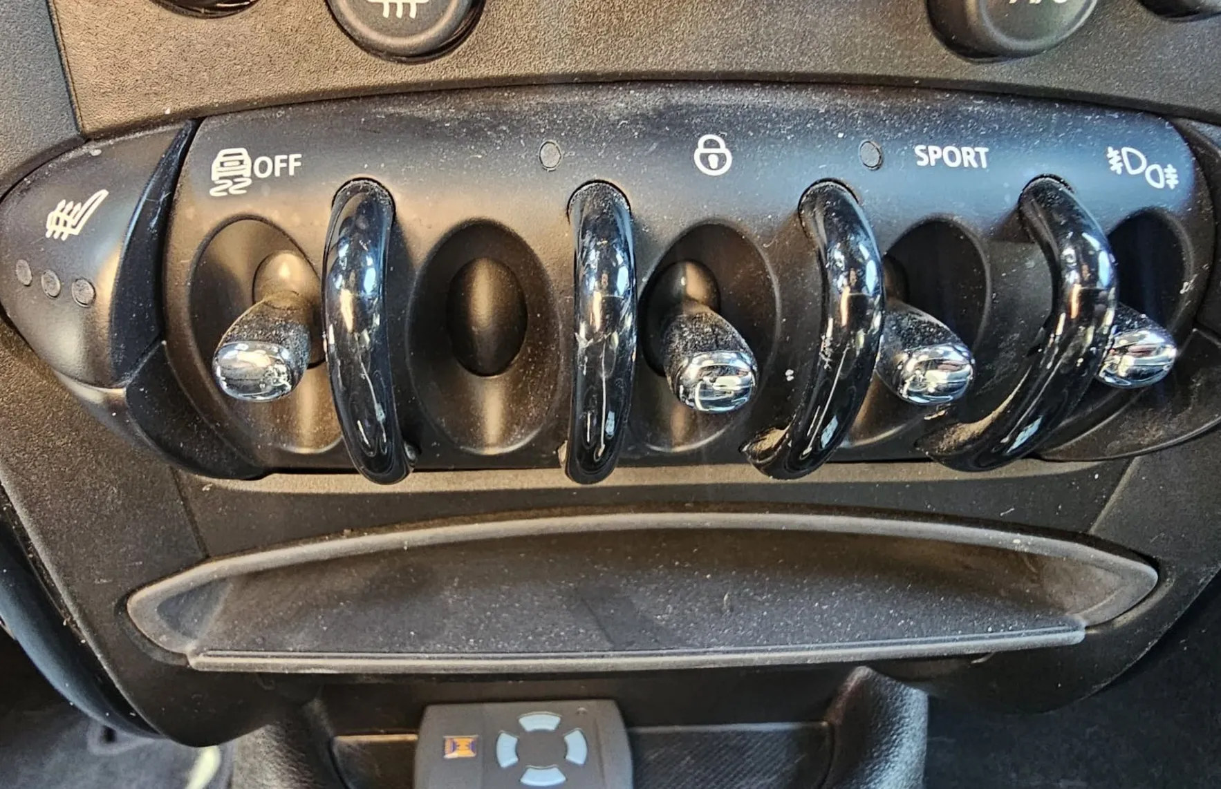 Zunanja slika - MINI Cooper - SD Avtomatik|bixenon|alu|navi|PDC|HarmanKardon - 14