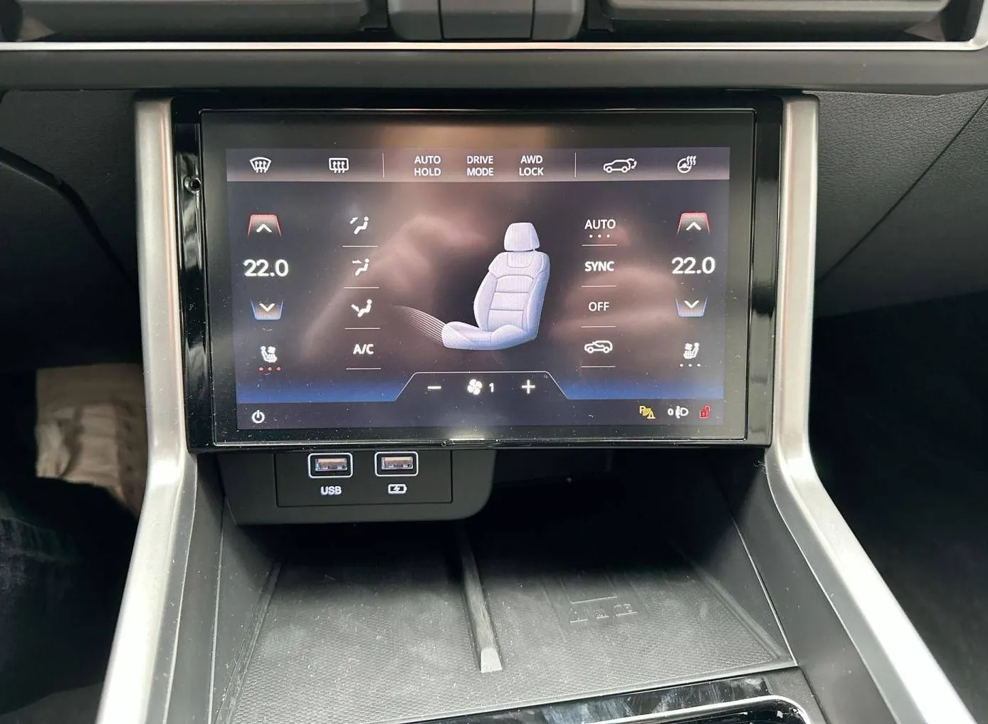 Zunanja slika - SsangYong Torres - 1.5 T-GDI PREMIUM 4WD AT - 18