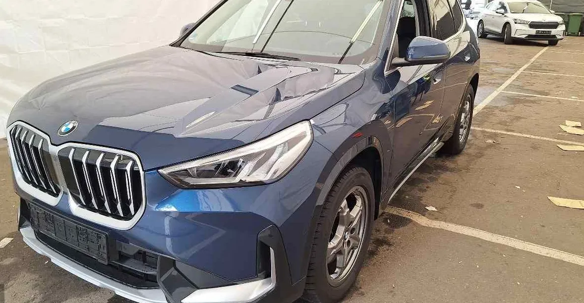 Zunanja slika - BMW X1 - serija : sDrive20i xLine Avt.NEMŠKI.PANORAMA.USNJE.52.000KM - 3