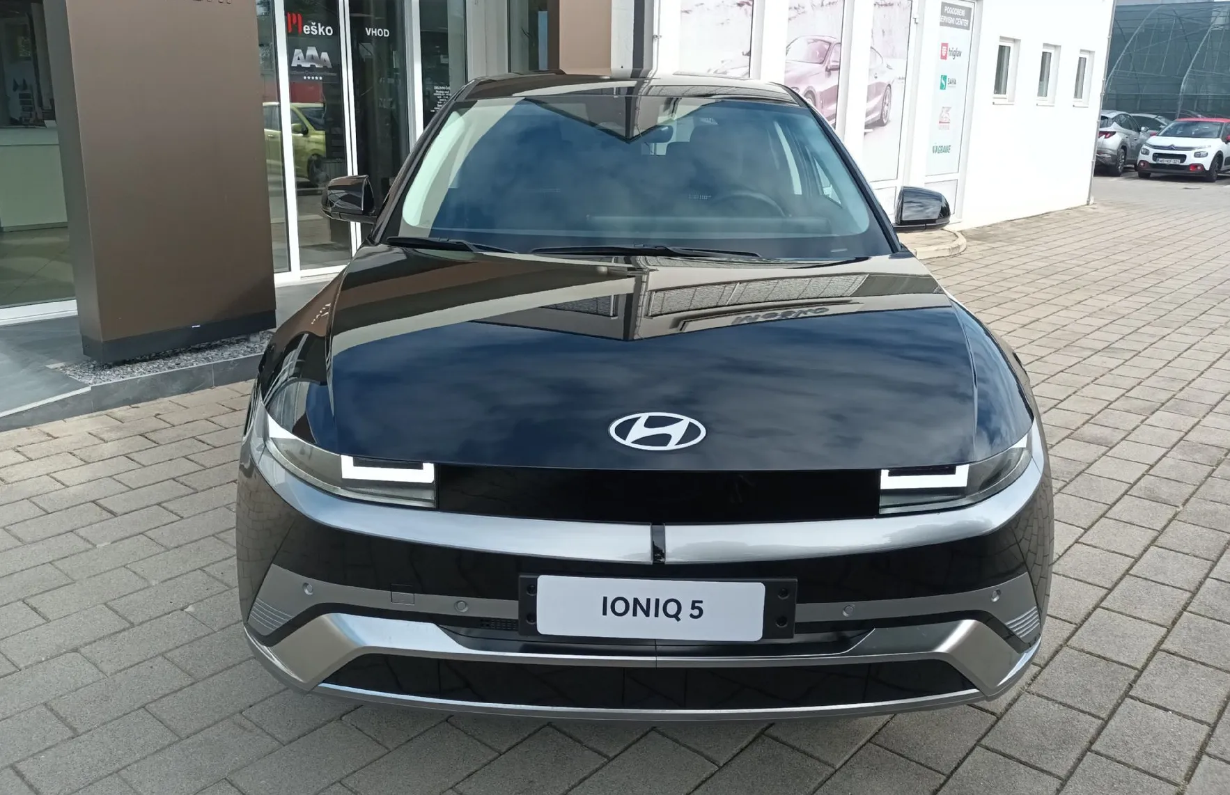 Zunanja slika - Hyundai Ioniq 5 - 168kW PREMIUM 84 kWh VOZILA V PRIHODU - 8