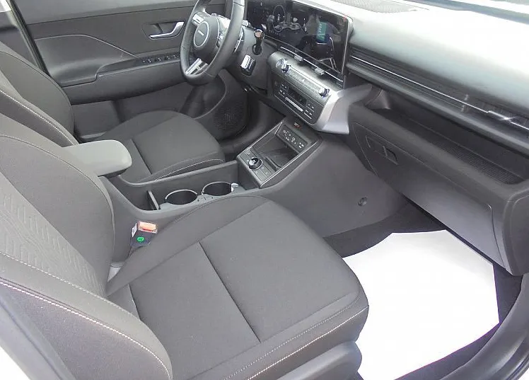 Zunanja slika - Hyundai Kona - BEV 48KWH PREMIUM°Winter°Topl.črp° - 10