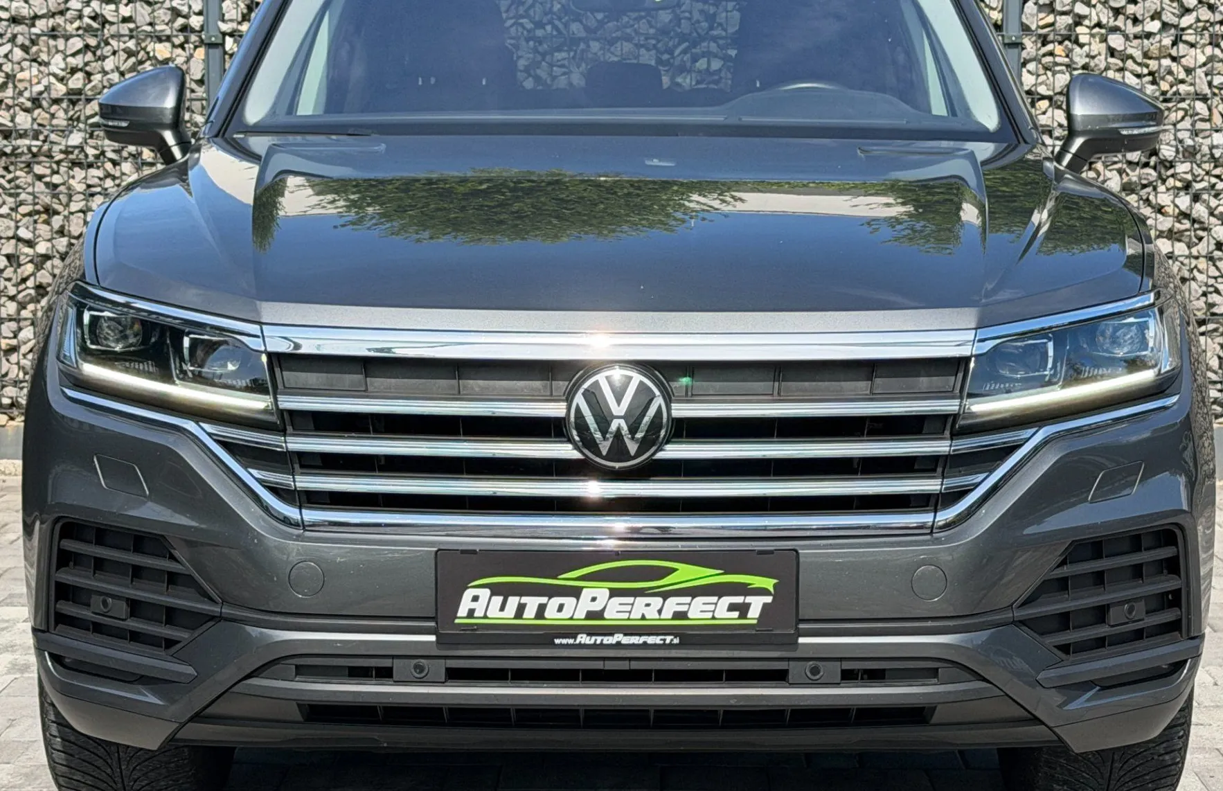 Zunanja slika - Volkswagen Touareg - 4MOTION|KLJUKA|ZRAČNO|VIRTUAL|4CON|KAM|GR.SED - 2