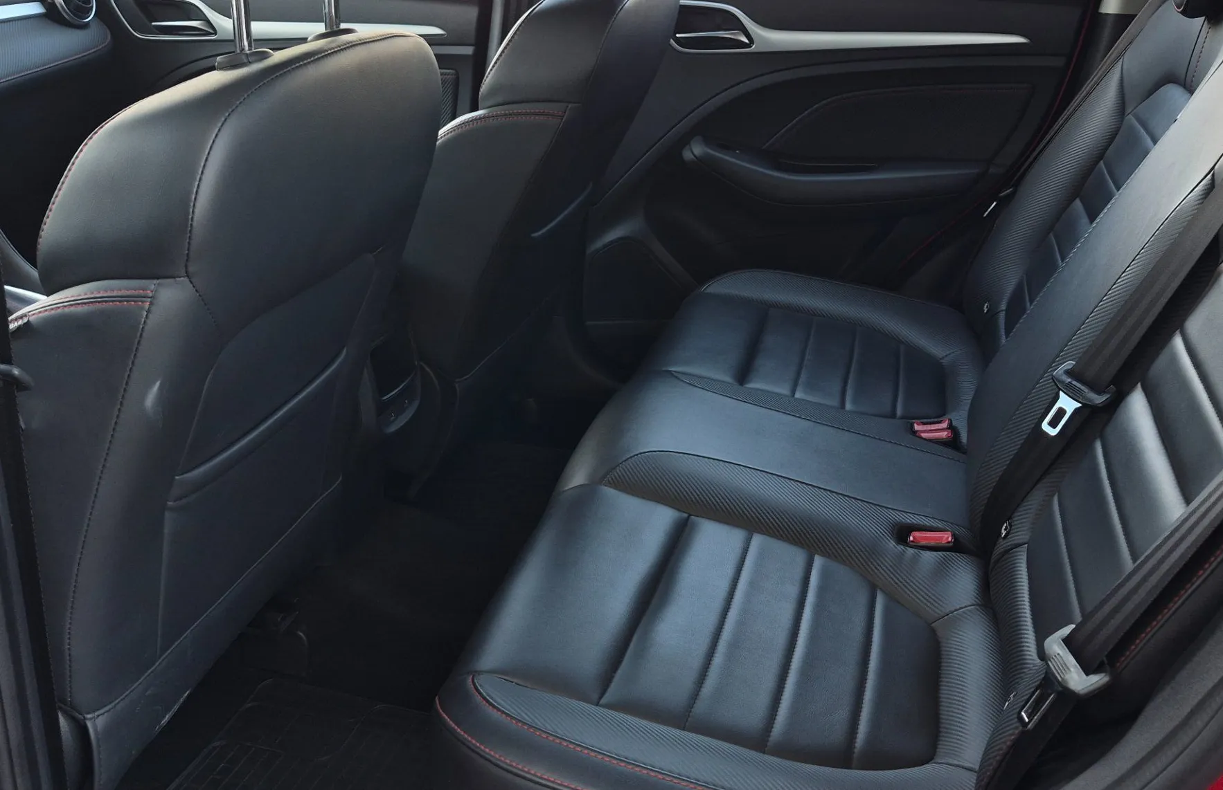 Zunanja slika - MG MG ZS - ZS 1.0 Luxury Avt. - 13