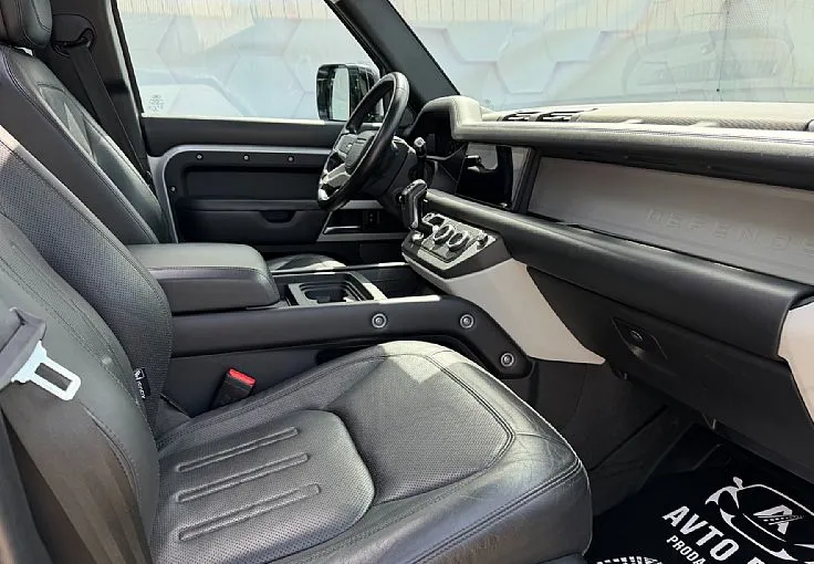 Zunanja slika - Land Rover Defender - 3.0 D300 AWD -MEMORY-PANO-ACC-ZRAČNO-SLO-LED - 9