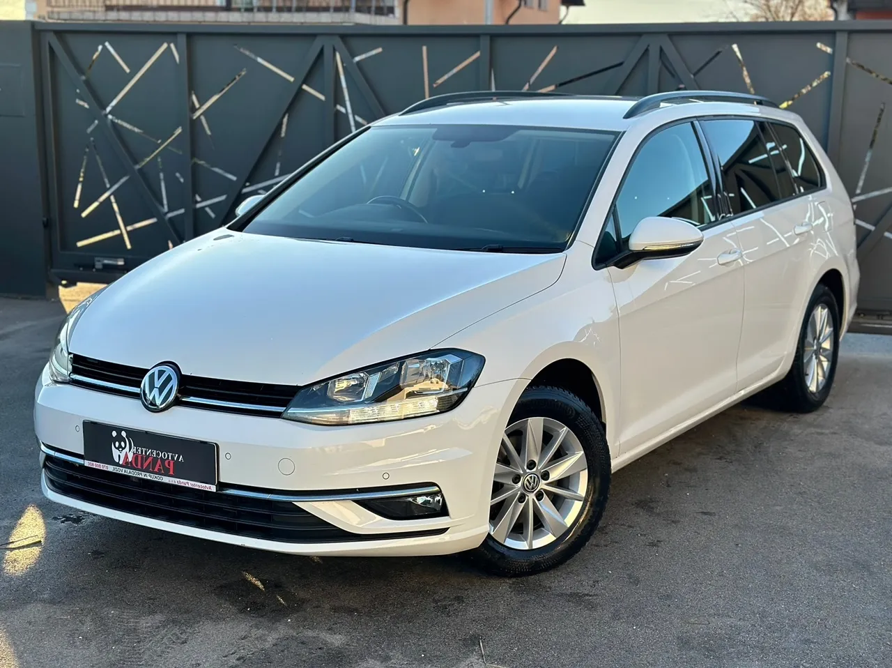 Zunanja slika - VW Golf - Variant 1,6 TDI BMT Comfortline+SLO+1.LASTNIK+ALU+BREZ - 1