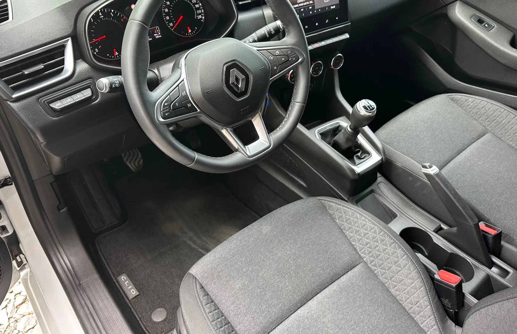 Zunanja slika - Renault Clio - TCe 100 Zen - 7