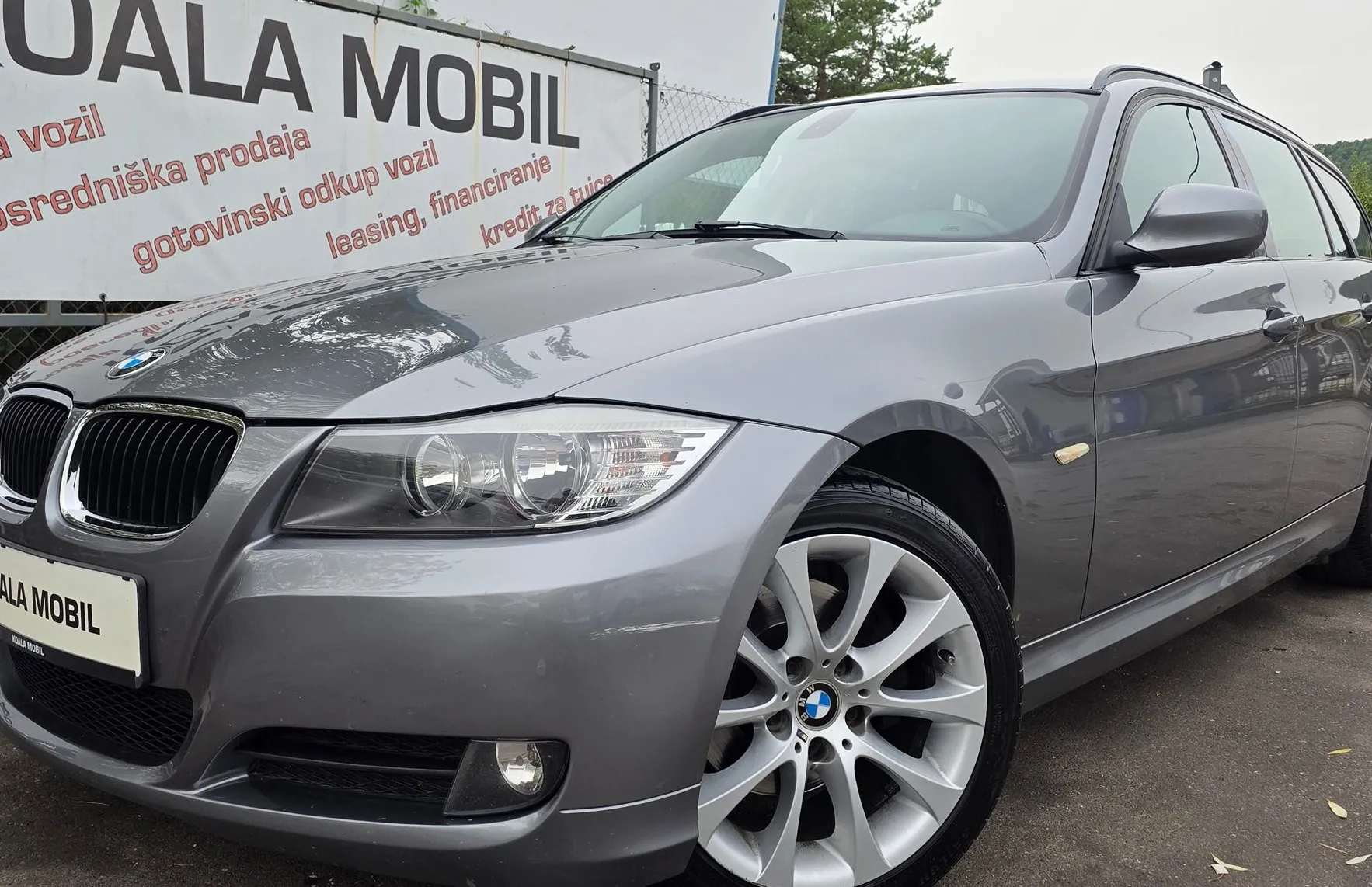 Zunanja slika - BMW Serija 3 - Touring: 318D TOURNING PROF. NAVI-ALU PLATIŠČA-PDC - 1