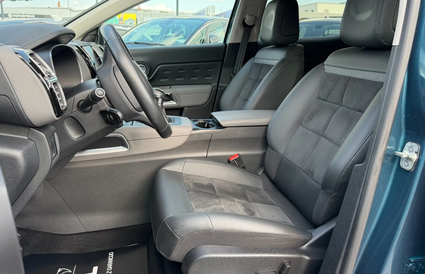 Zunanja slika - Citroën C5 Aircross - 1.2 SLO-VIRTUAL-KAMERA-NAVI-SAMO 85.000KM-ODLIČEN - 9