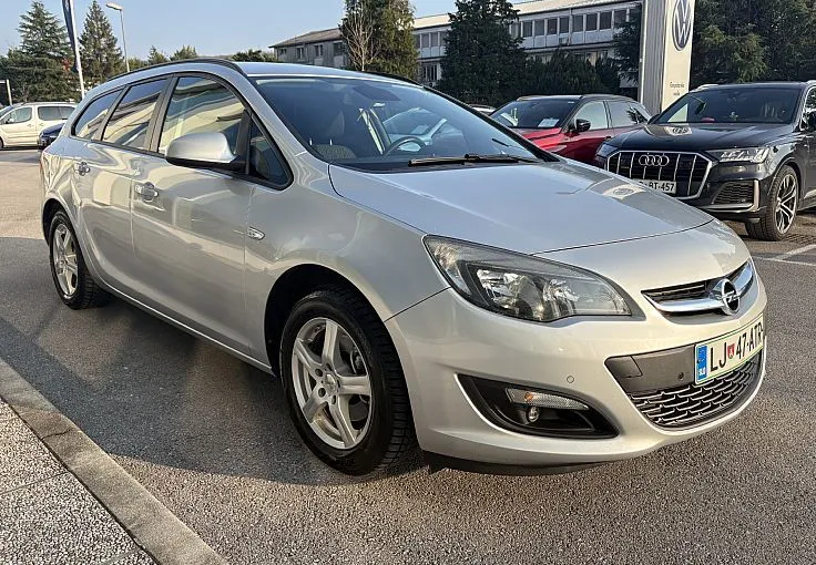 Zunanja slika - Opel Astra - 1.6 CDTI 81KW ecoflex - 2