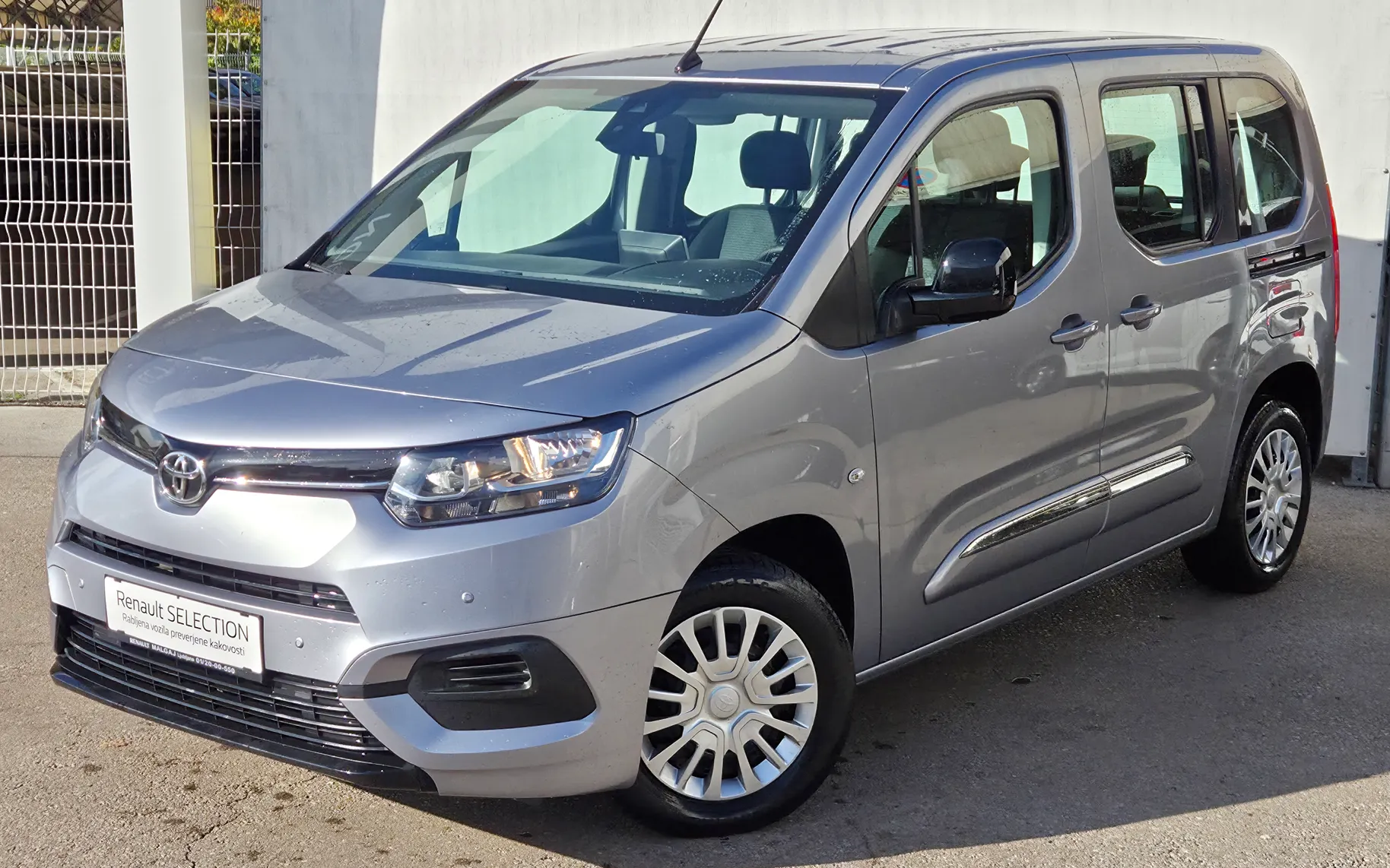 Zunanja slika - Toyota Proace - L1 1.5 D4-D S S Family 1.LASTNIK SLO.POREKLO - 9