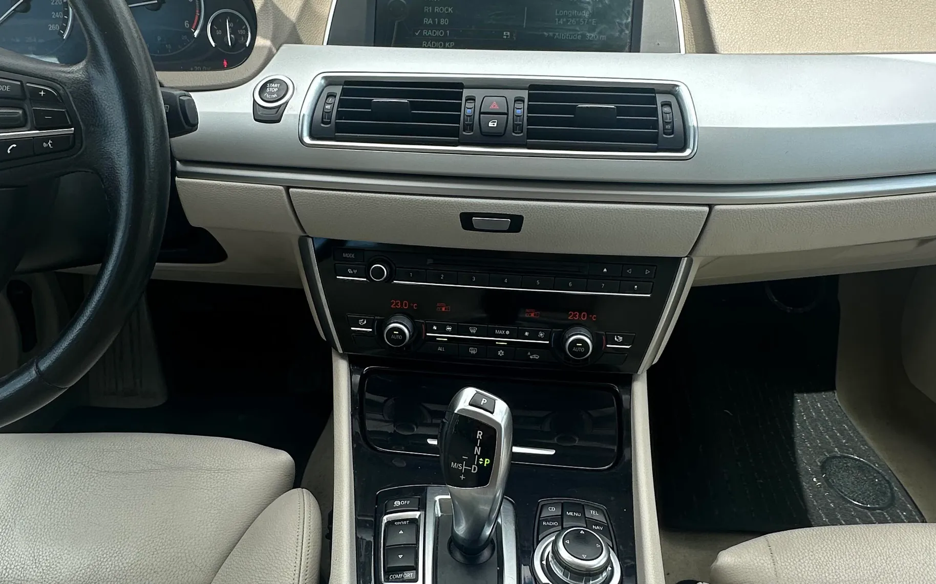 Notranja slika - BMW Serija 5 - 530d xDrive Gran Turismo Avt. - 11