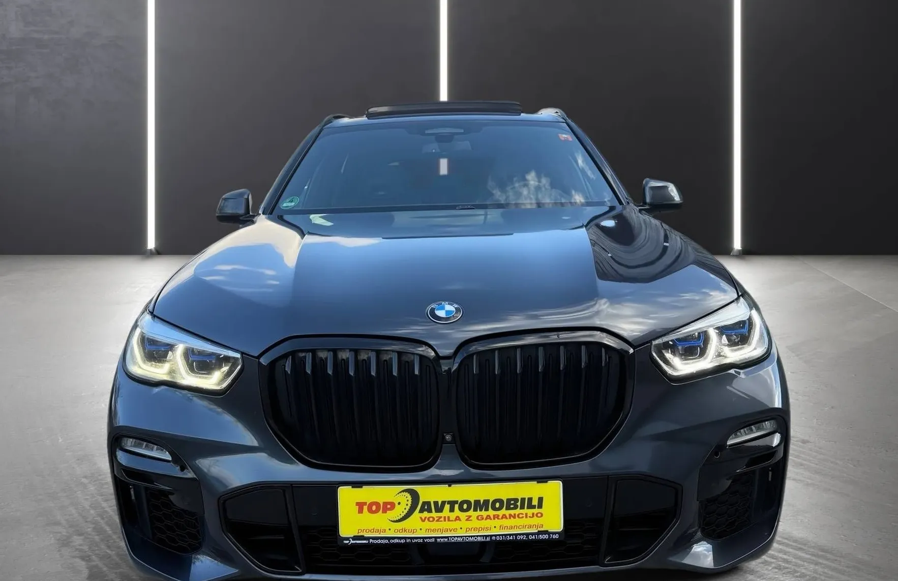 Zunanja slika - BMW X5 - serija : M50d LASER ADAPTIVNO PANO 360KAM NAVI PDC RADAR - 11