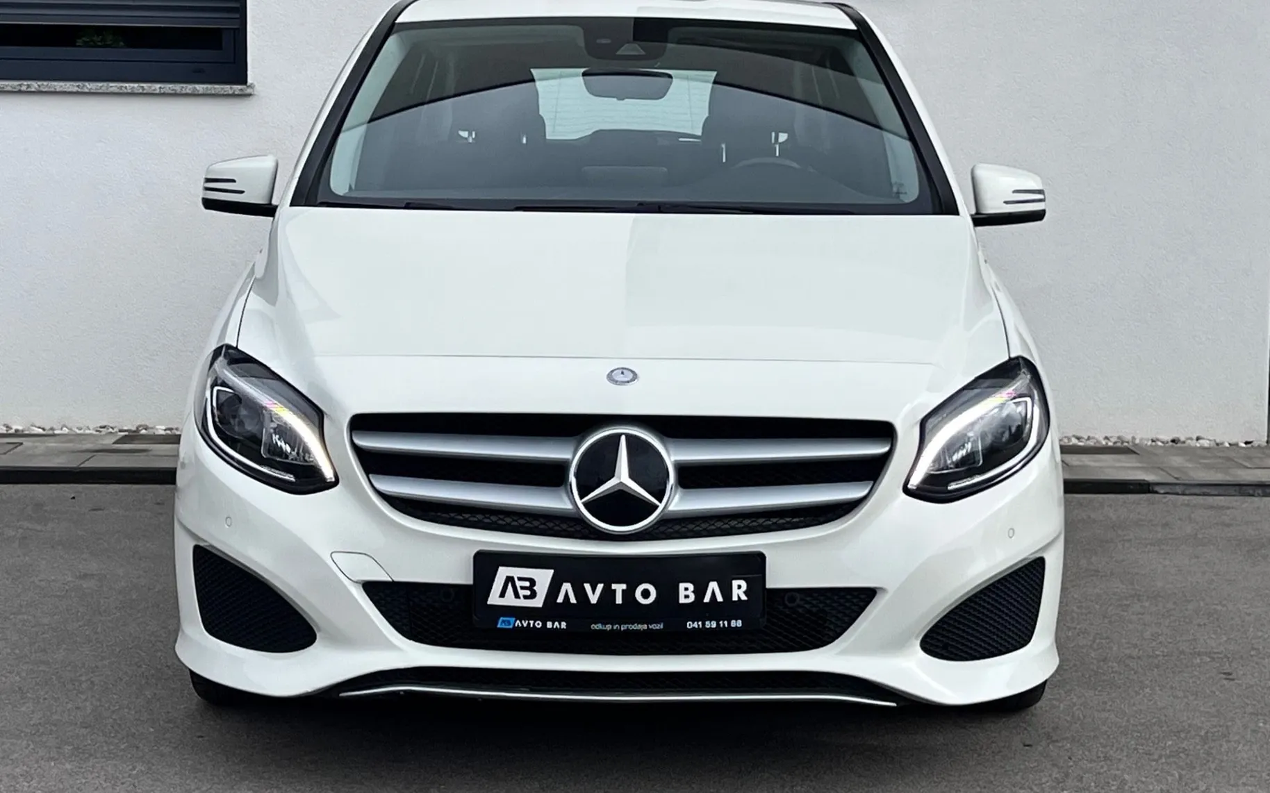 Zunanja slika - Mercedes-Benz B-Razred - 200d+NAVI+ACC+F1+ALU+PDC - 2